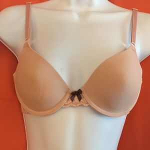 Maidenform Blush Pink Bra, Underwire, Lined, Lace Wings, Front Adjustable, 32A